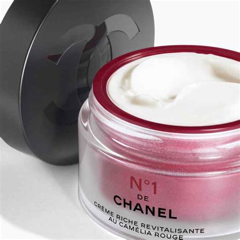 chanel cream for dry skin|chanel no 1 revitalizing cream.